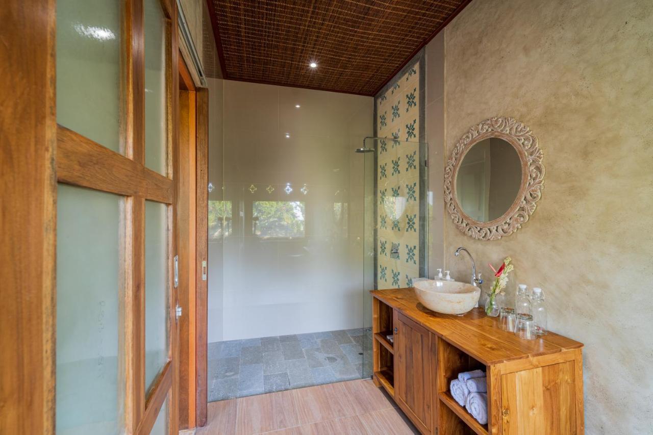 Narada Suite & Villa Ubud Exterior foto
